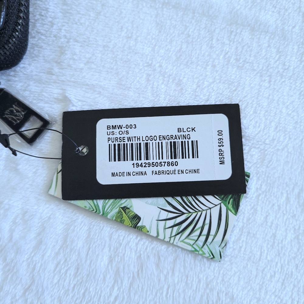 Badgley Mischka Black🖤 Debossed Logo Wallet - NWT - Picture 16 of 16